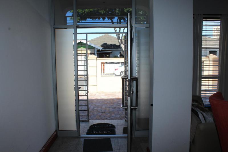 3 Bedroom Property for Sale in Townsend Estate Western Cape